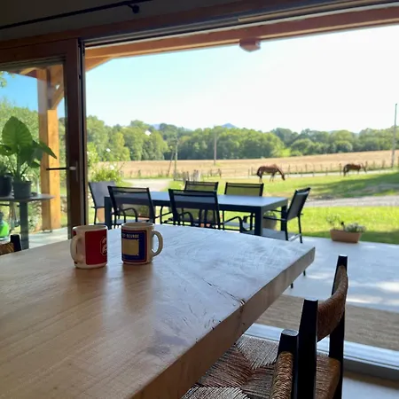 Casa vacanze Eihera Berria, Le Moulin Du Xviiième Larressore
